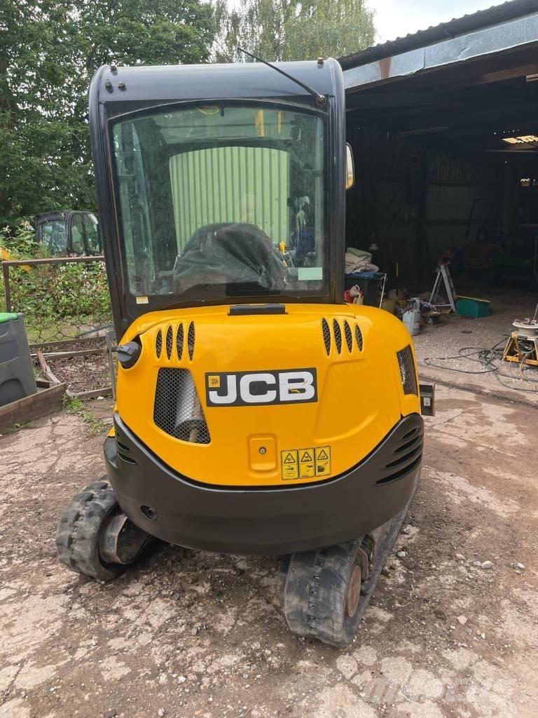 JCB 8026 CTS Mini bagri <7t