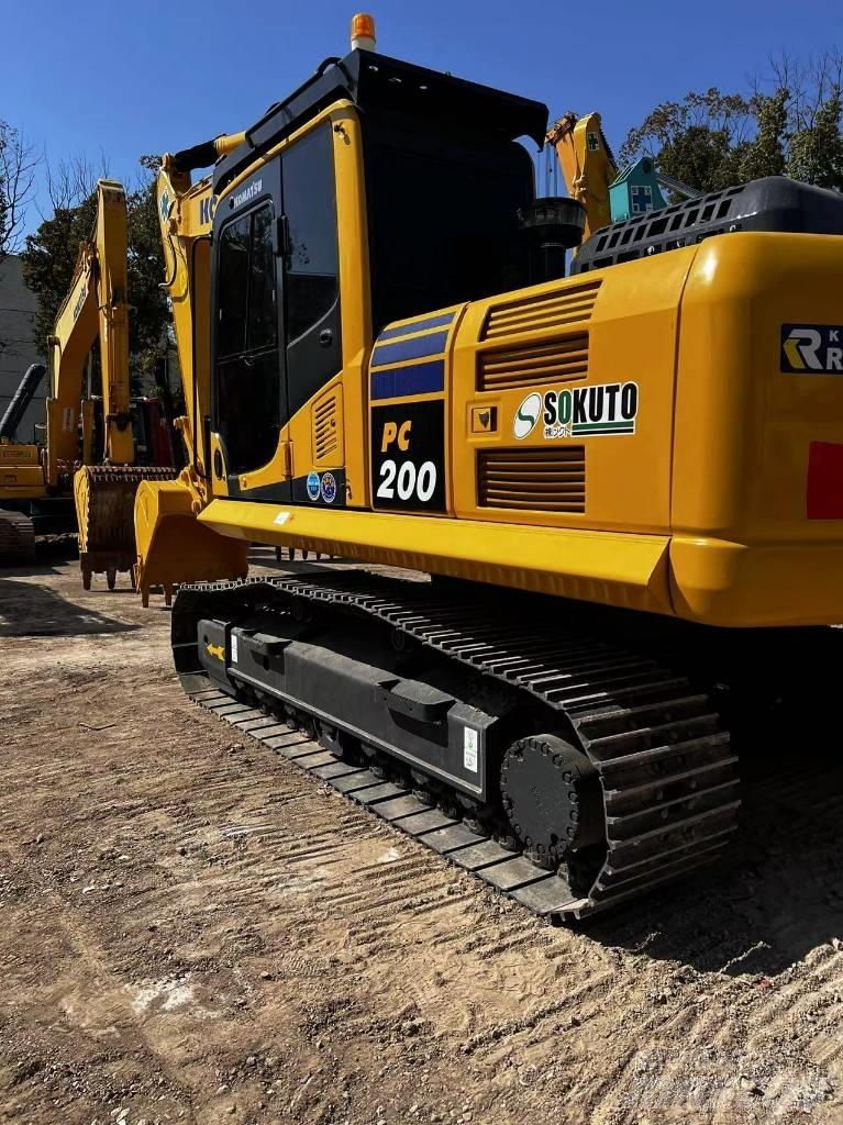 Komatsu PC 200-8N1 Bagri goseničarji
