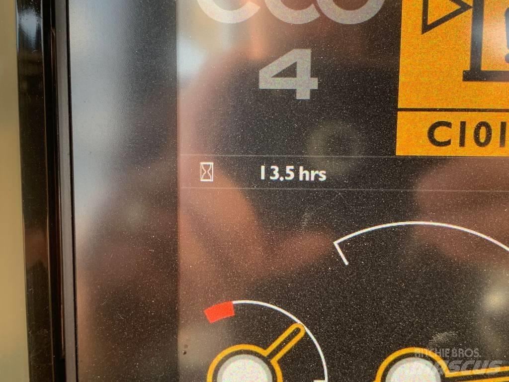 JCB 215LC NEW Bagri goseničarji