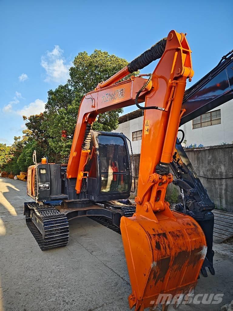 Hitachi ZX 70 Mini bagri <7t
