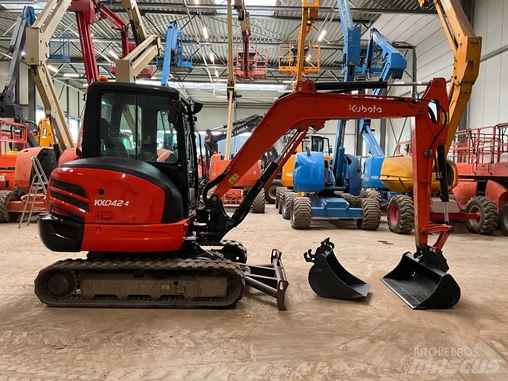 Kubota KX 042-4 Mini bagri <7t