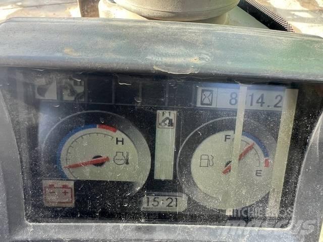 Hitachi ZX 135 Bagri goseničarji