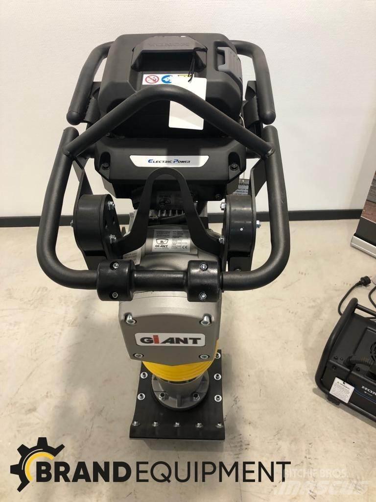 GiANT GR740E Vibro plošče