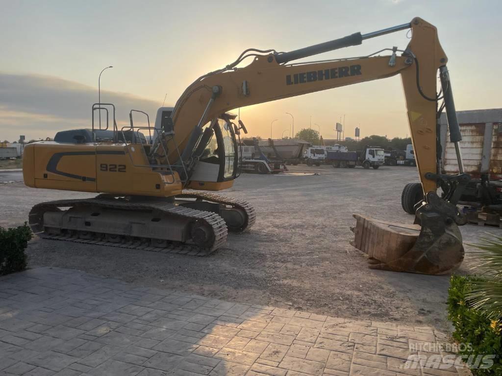 Liebherr R922 NLC Bagri goseničarji