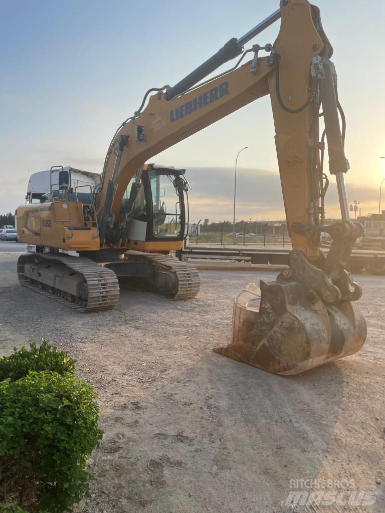 Liebherr R922 NLC Bagri goseničarji
