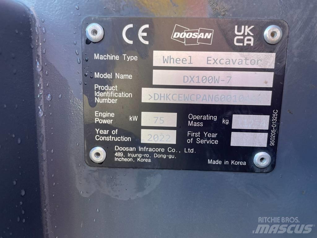 Doosan DX100W-7 Bagri na kolesih