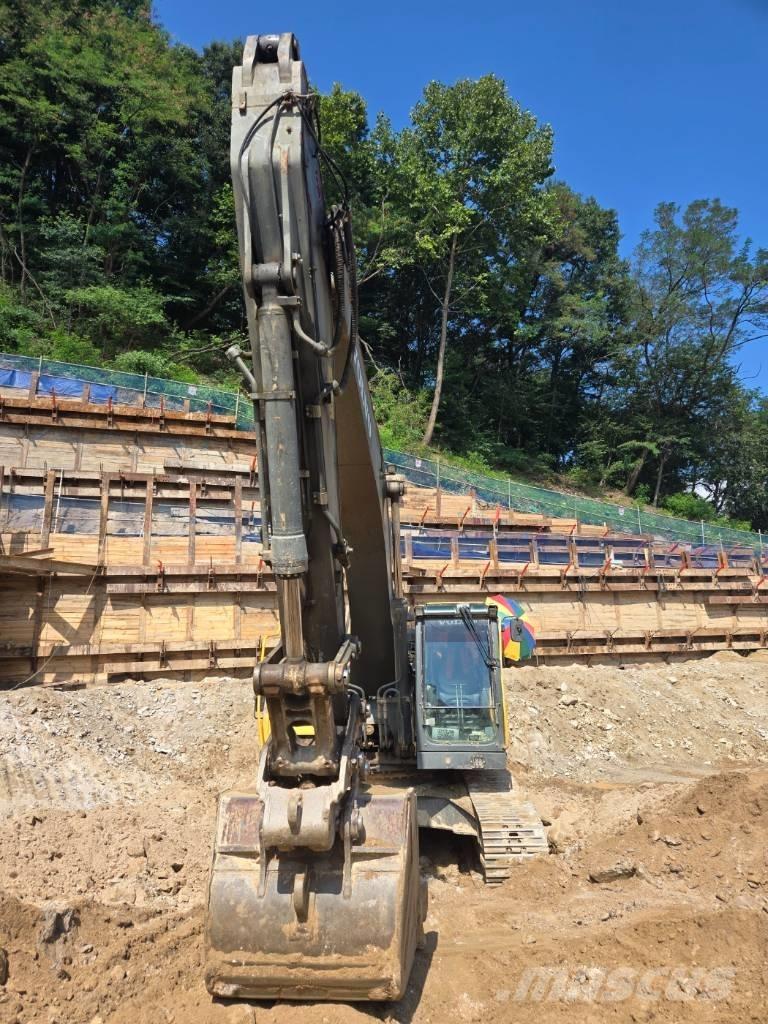 Volvo EC 290 Bagri goseničarji