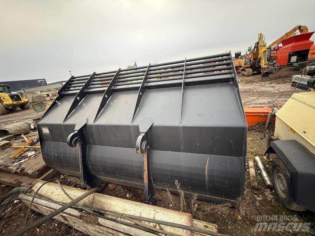Doosan DL 420-7 Žlice