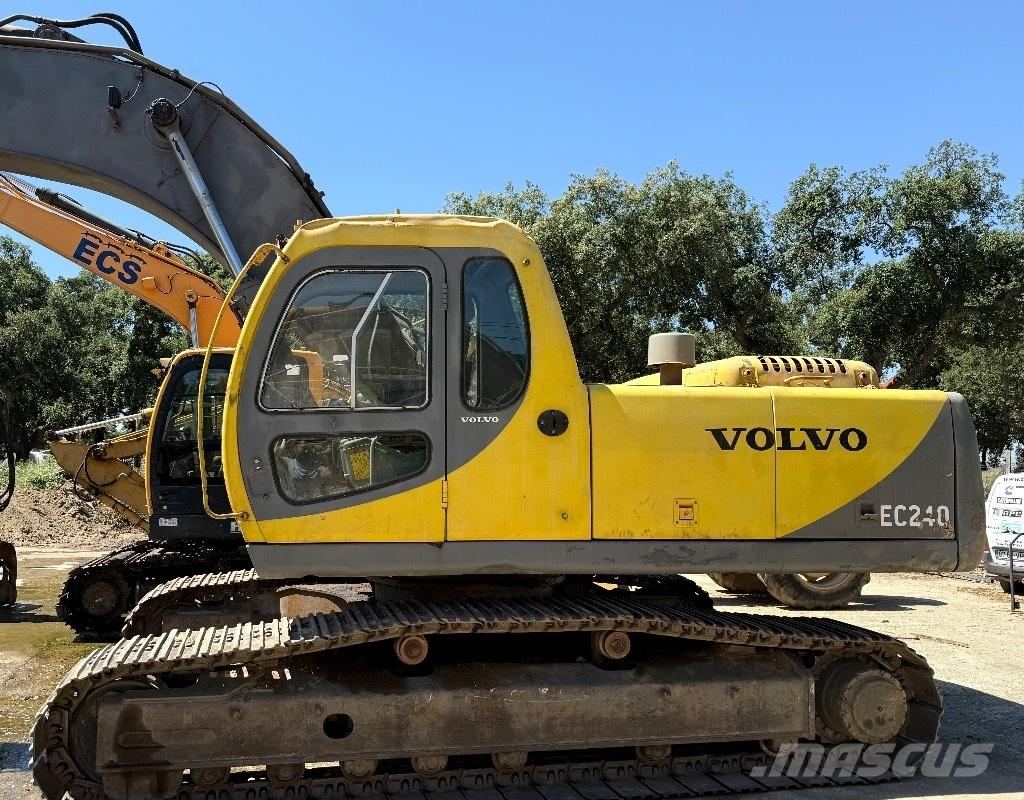 Volvo EC240 Dolgo sežni bagri