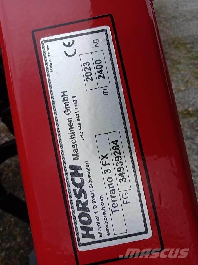 Horsch Terrano 3 FX Kultivatorji