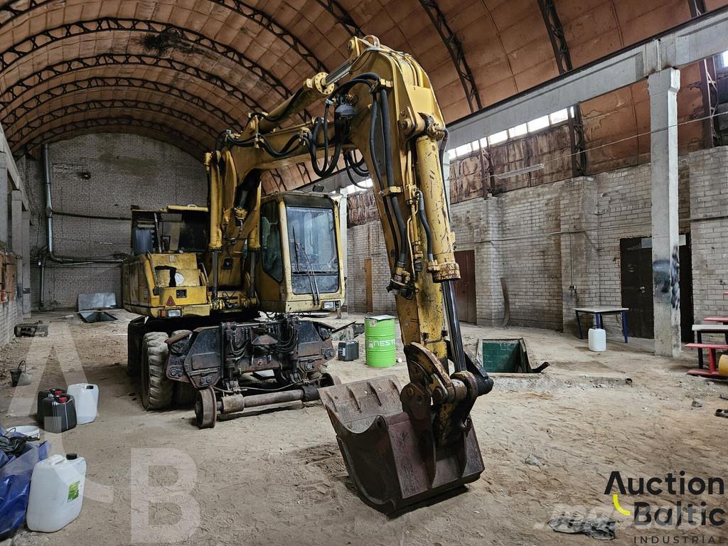 Atlas 1604 Bagri na kolesih