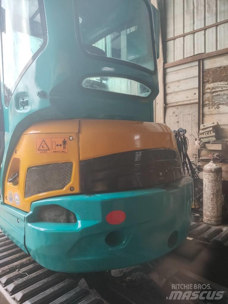 Kubota U 35 Bagri goseničarji