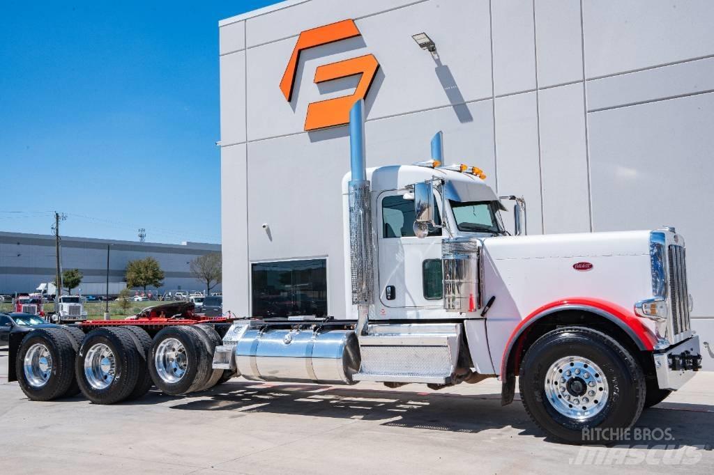Peterbilt 389 Vlačilci