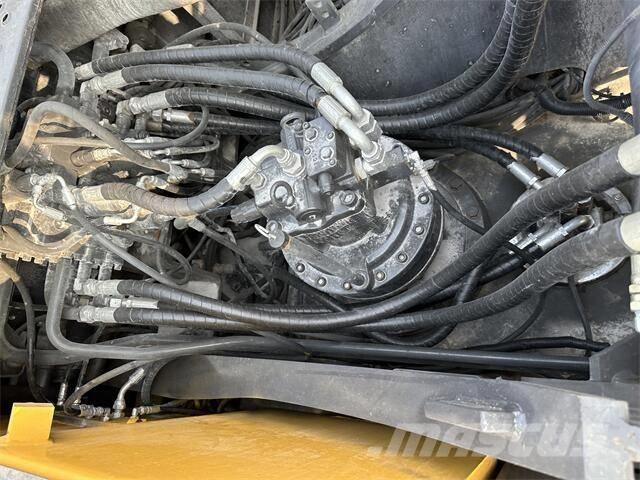 Volvo EC240 Bagri goseničarji