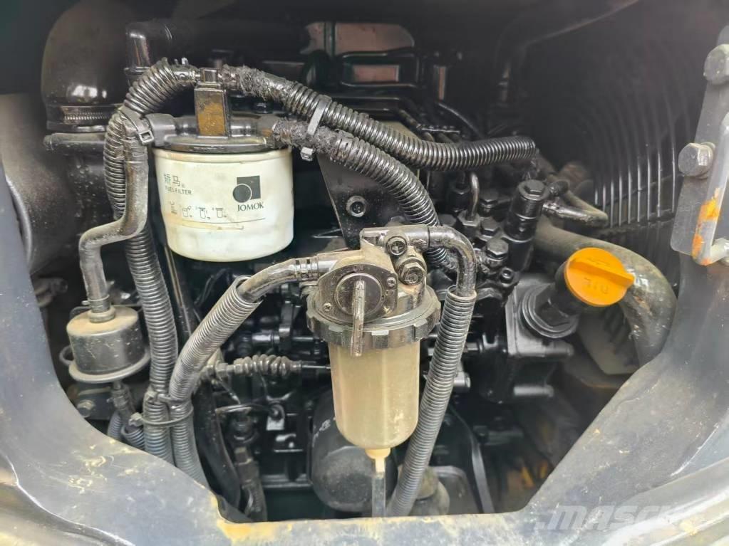 Komatsu PC 35 MR Mini bagri <7t