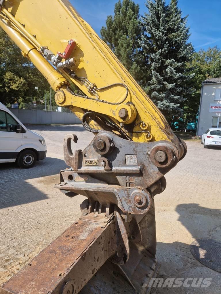 Komatsu PC 210 LC-11 Bagri goseničarji