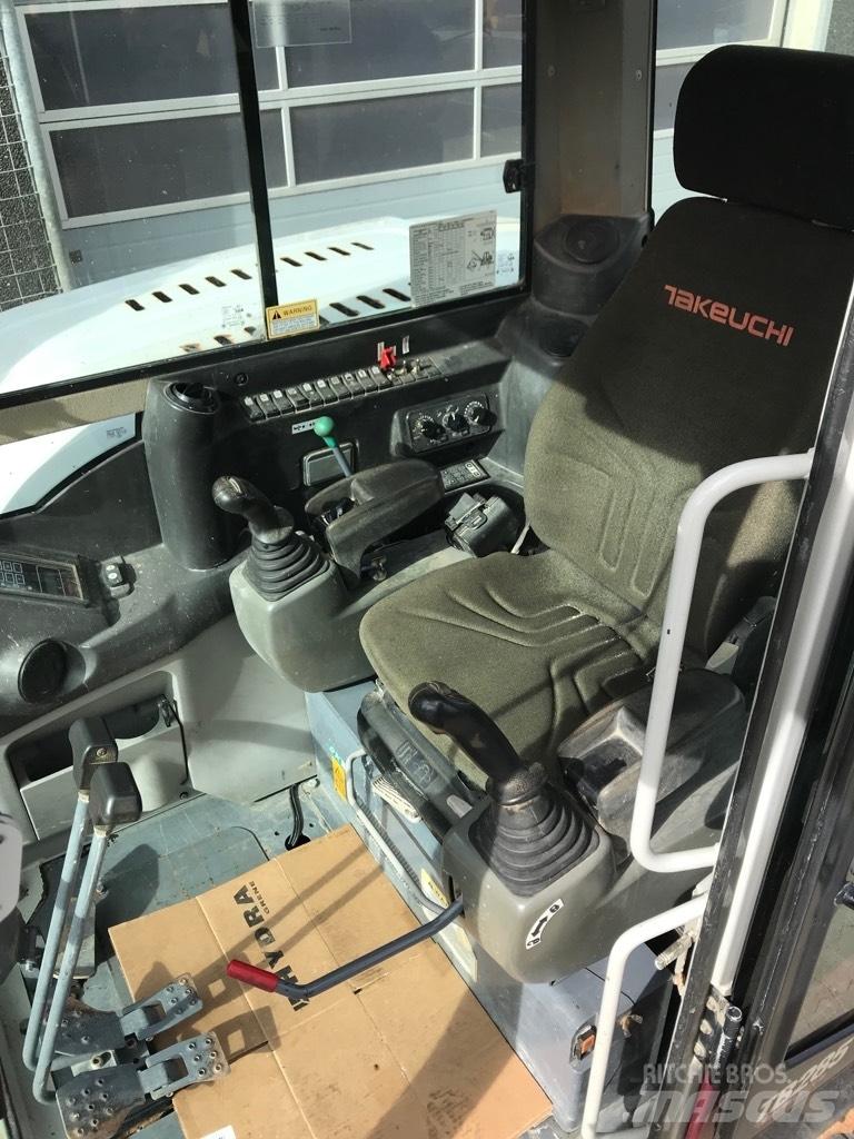 Takeuchi TB285 Mini bagri <7t