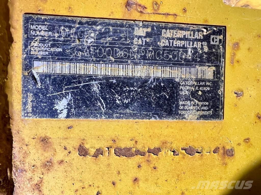 CAT D6N LGP Buldožerji goseničarji