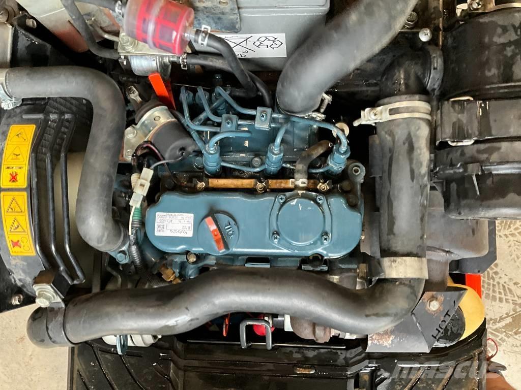 Kubota K 008-3 Mini bagri <7t