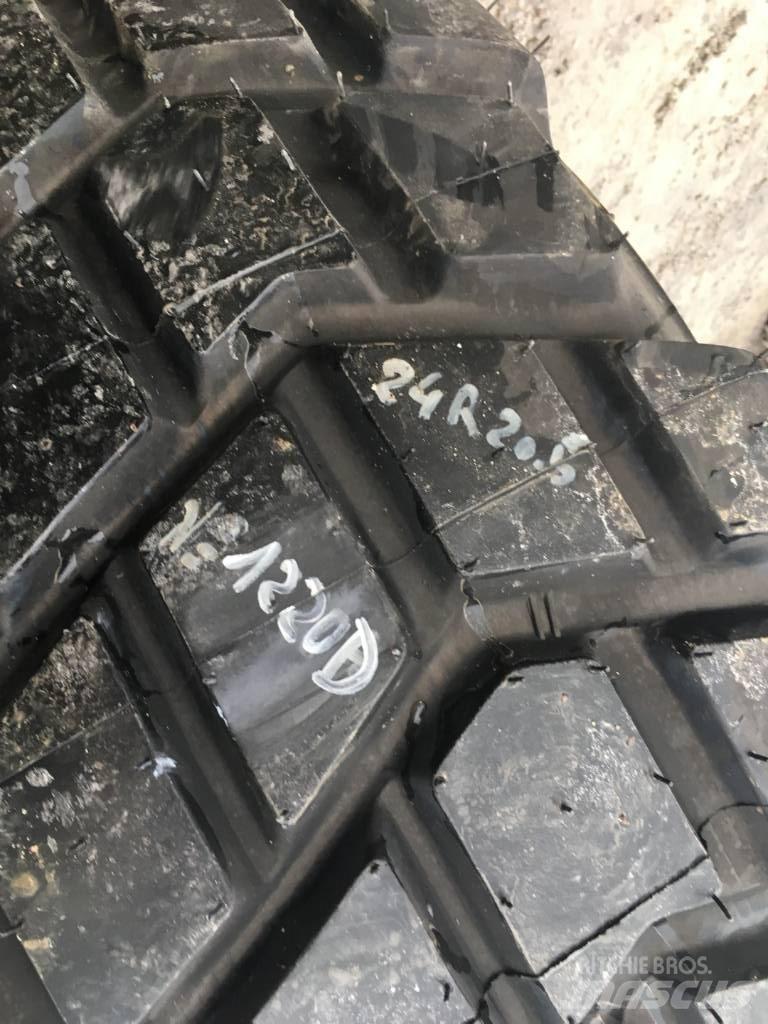  MAGNA TYRES 24R20.5 Gume, kolesa in platišča