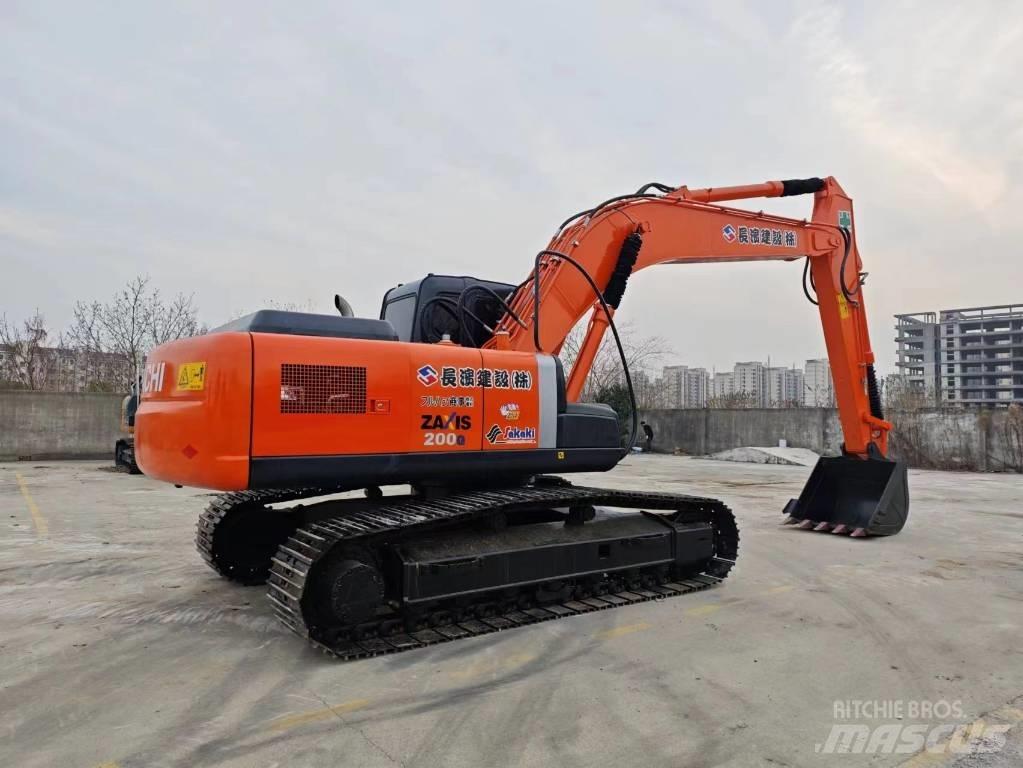Hitachi ZX 200-6 Bagri goseničarji