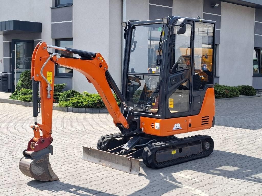 Hitachi ZX 19-6 Mini bagri <7t