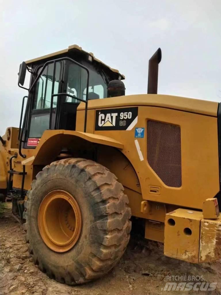 CAT 950GC Kolesni nakladalci