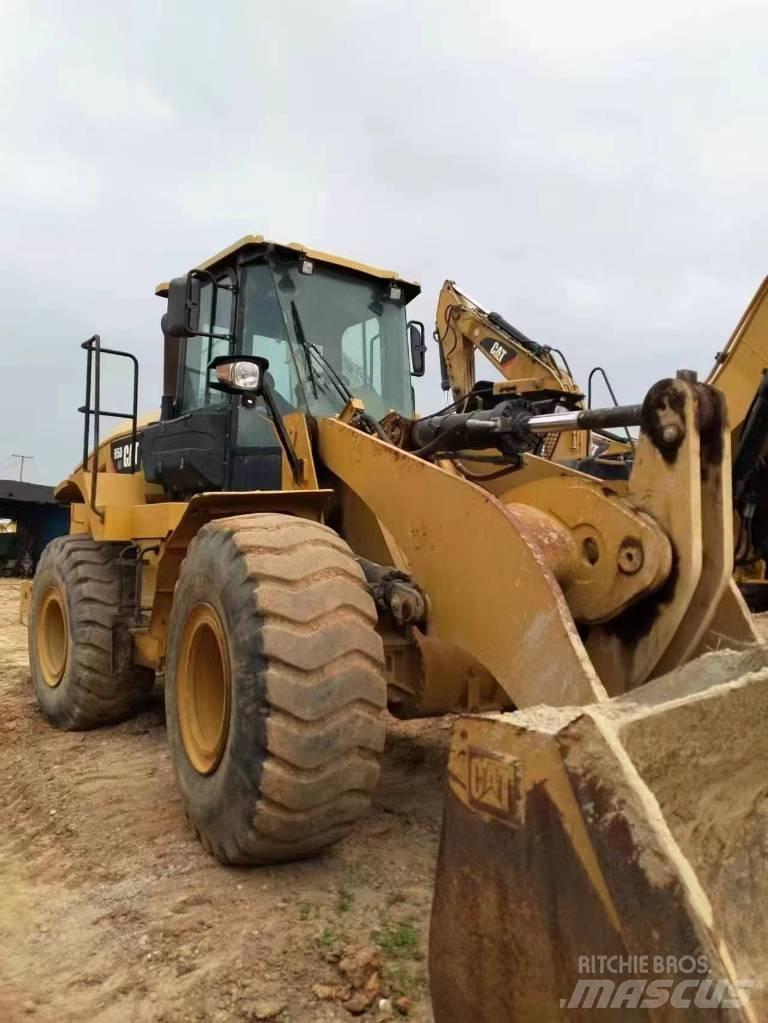 CAT 950GC Kolesni nakladalci