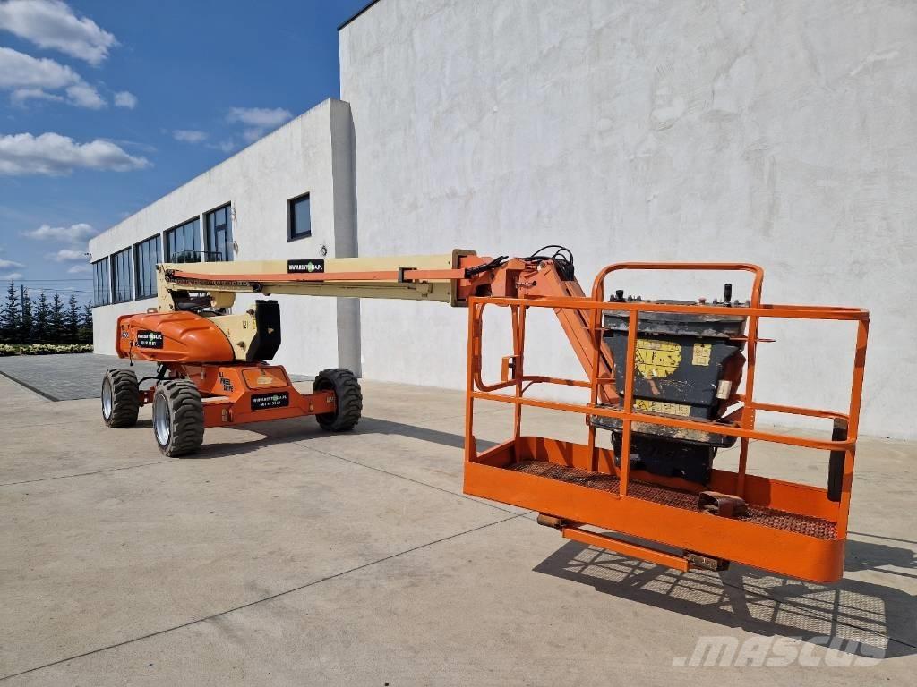 JLG M 600 JP R335 Zglobne dvižne ploščadi