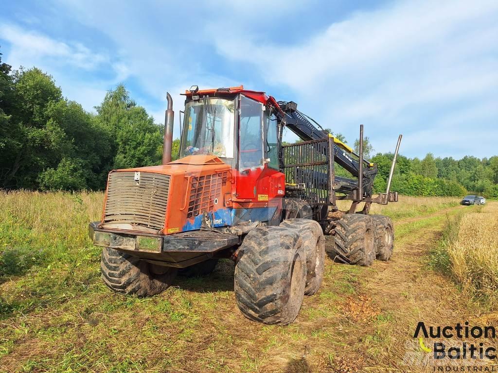 Komatsu 860 Forwarderji