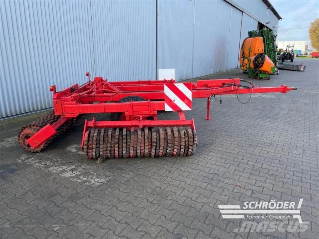  6,00 M WIESENWALZE Druga oprema za žetev krme