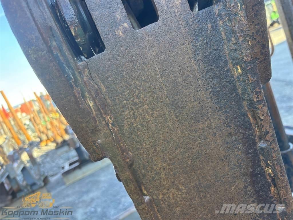 Valmet 890 Druge komponente