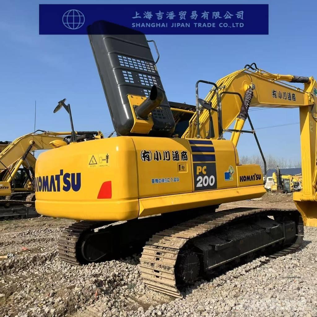 Komatsu PC 200-8 Bagri goseničarji