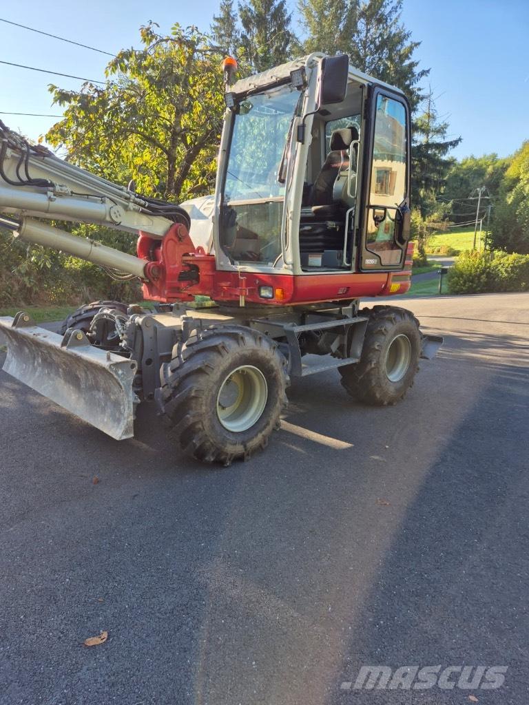 Takeuchi TB 295 W Bagri na kolesih