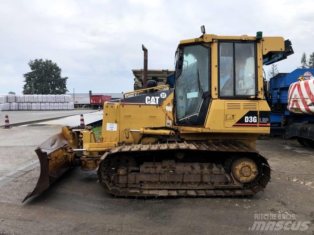 CAT D 3 G LGP Buldožerji goseničarji