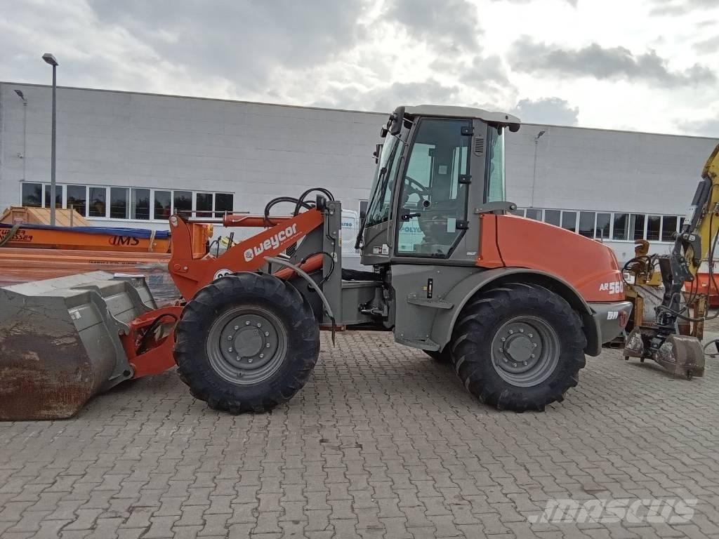 Weycor AR 560 Kolesni nakladalci