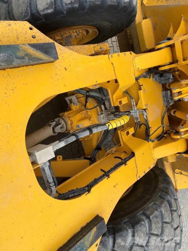 Volvo A40G NVT Zglobni demperji