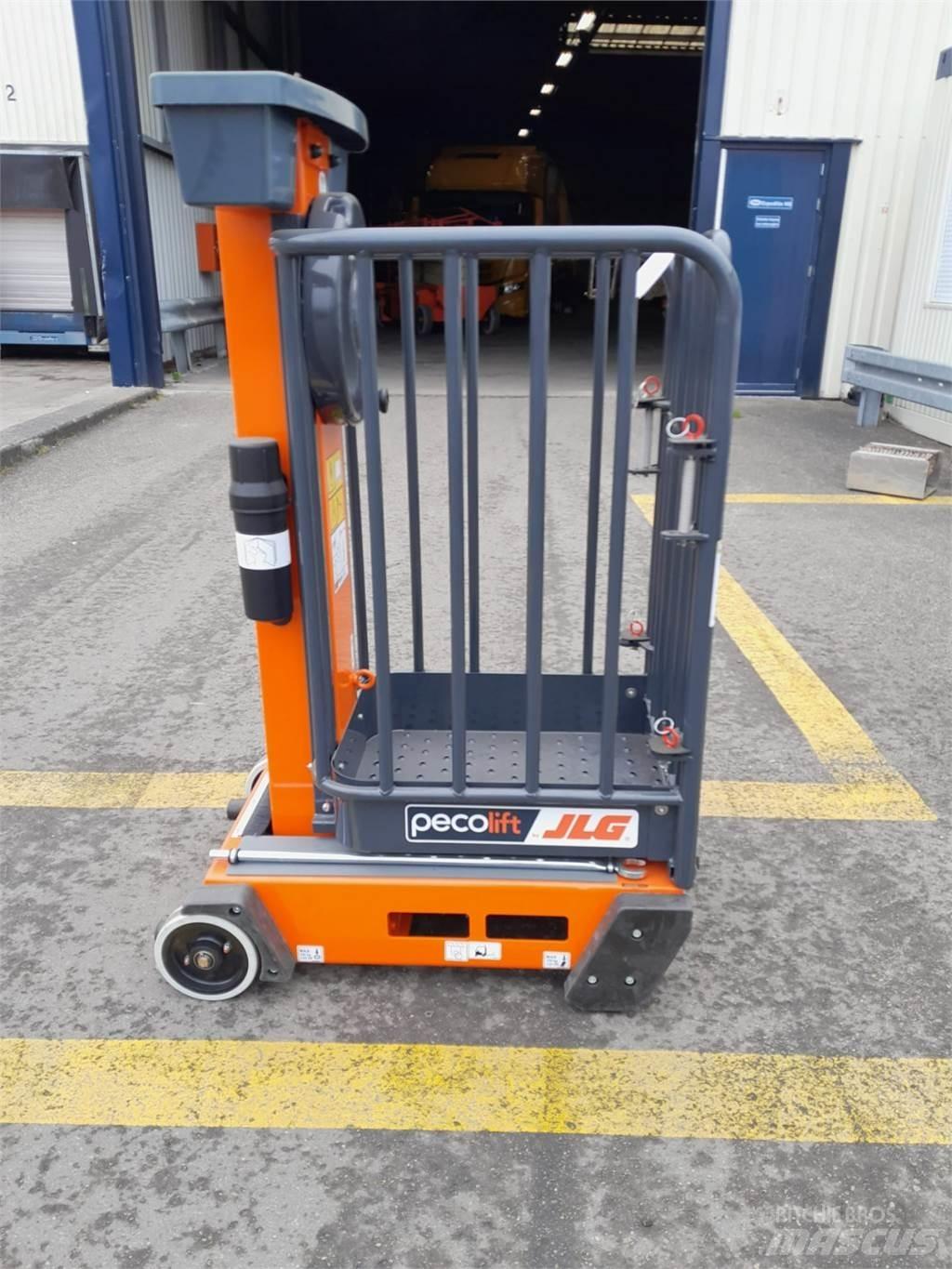 JLG Pecolift Druga dvigala in dvižne ploščadi