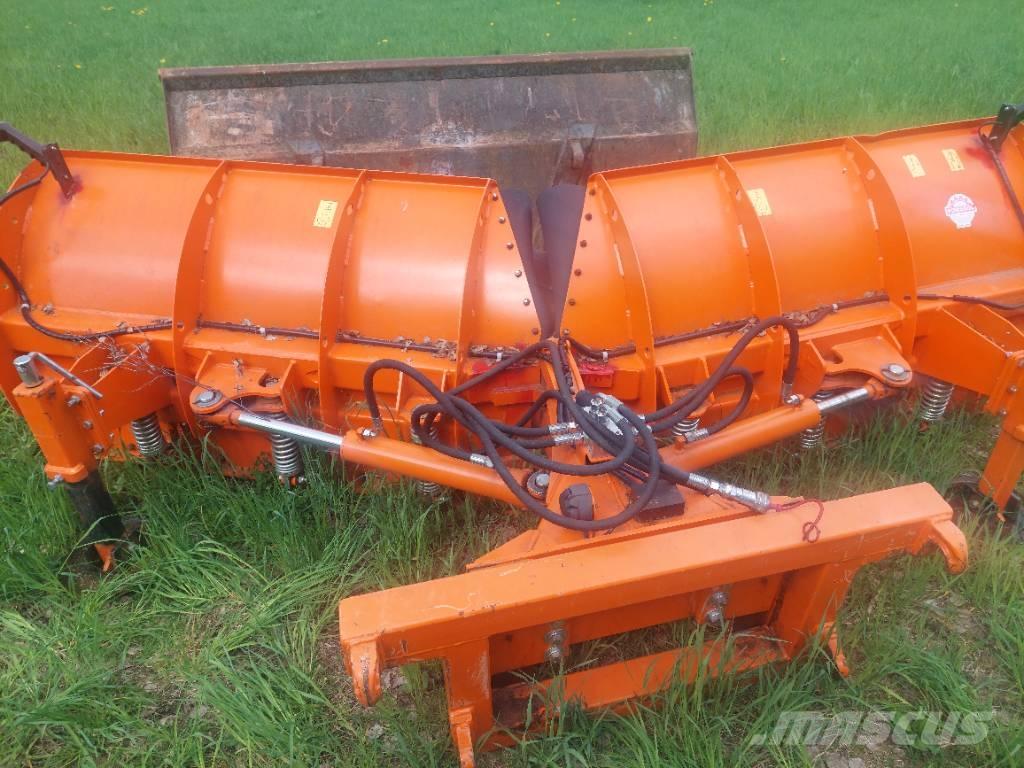 Pomarol Nivelaura Snežne deske in plugi