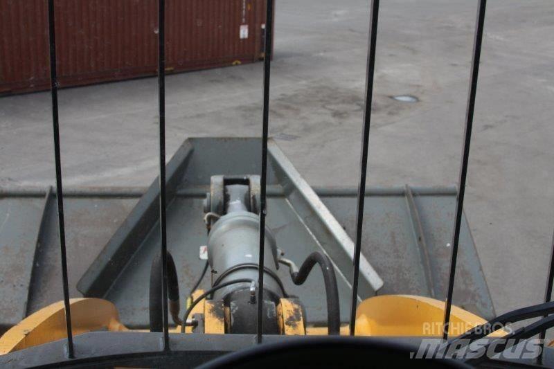 Liebherr L 576 Kolesni nakladalci