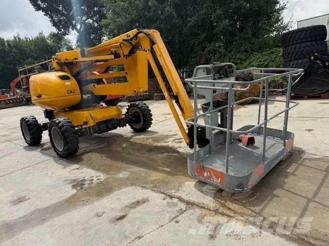 Manitou 160 ATJ Zglobne dvižne ploščadi