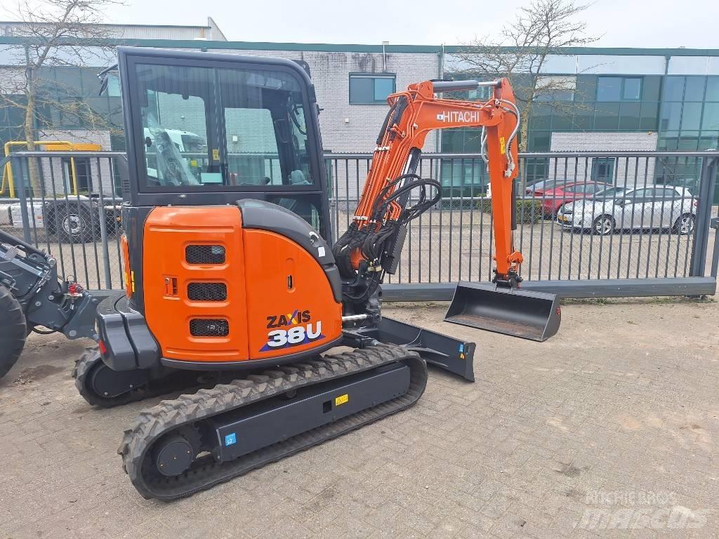 Hitachi ZX38U-6 Mini bagri <7t