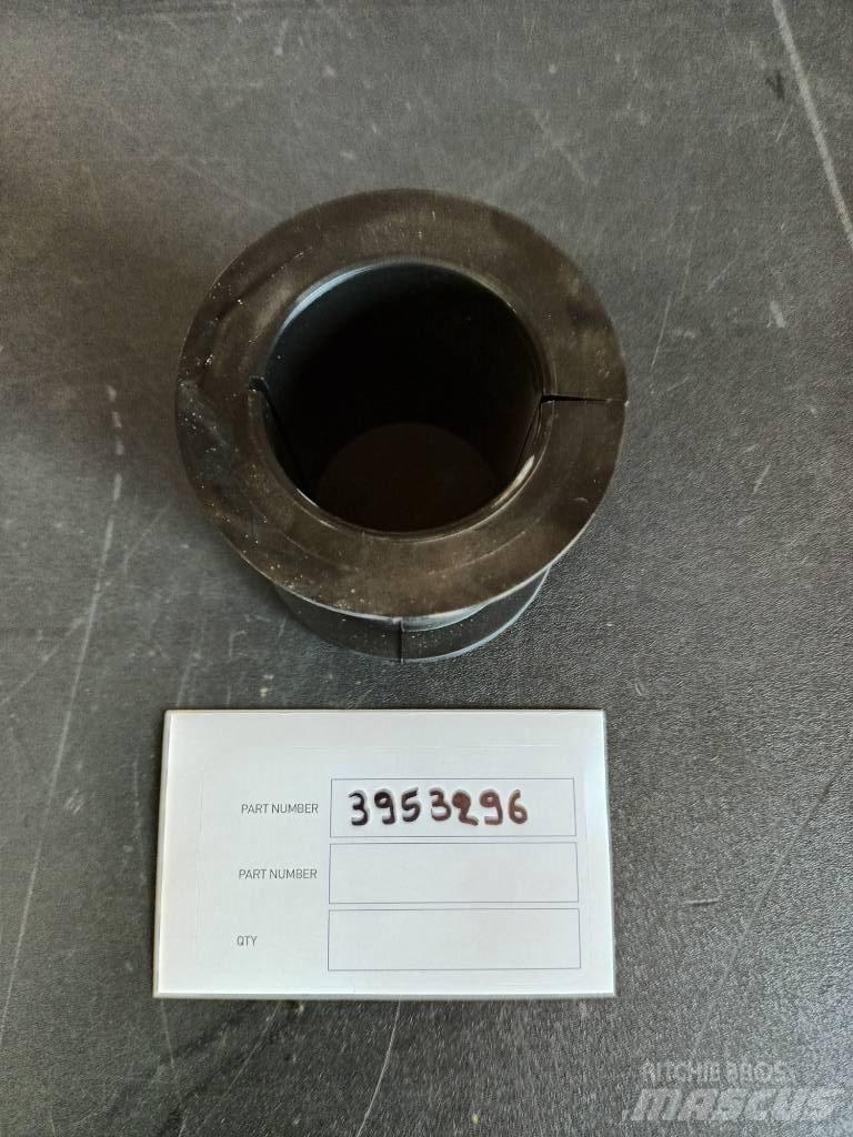Volvo RUBBER 3953296 Motorji