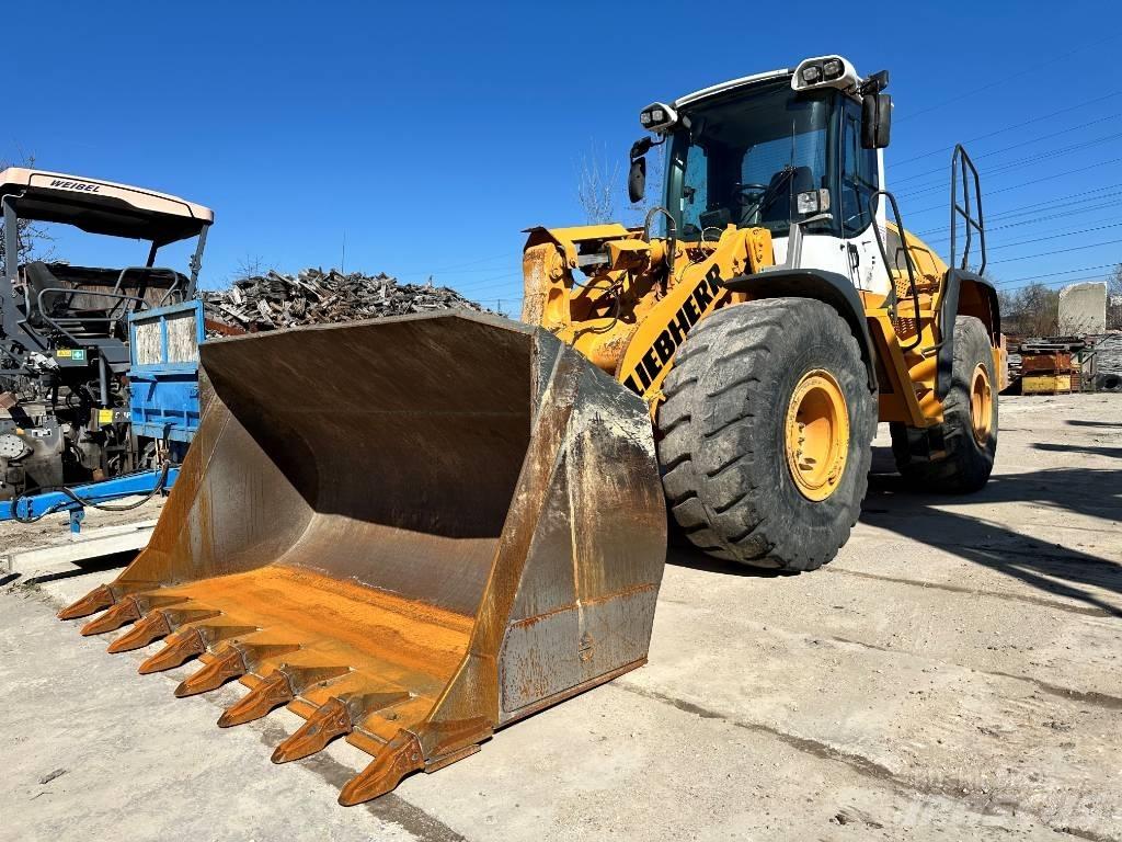 Liebherr L 550 Kolesni nakladalci