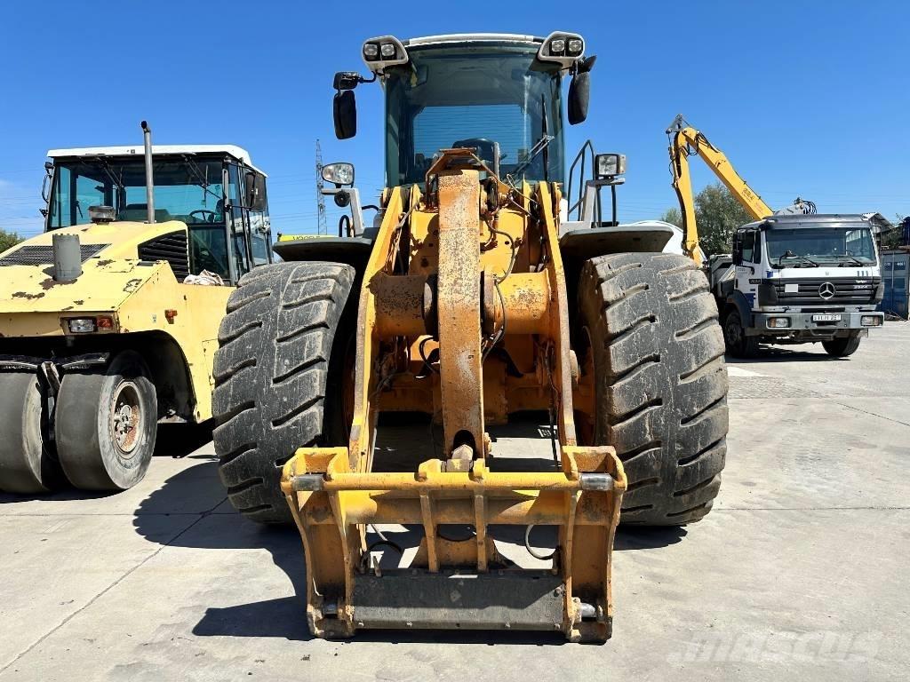 Liebherr L 550 Kolesni nakladalci