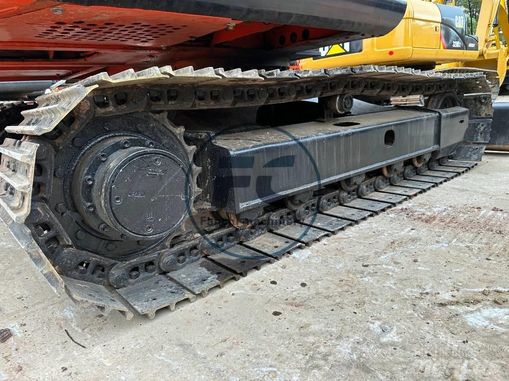 Hitachi ZX 70 Mini bagri <7t