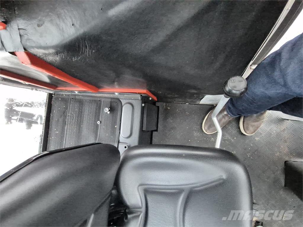 Ursus C385 Traktorji