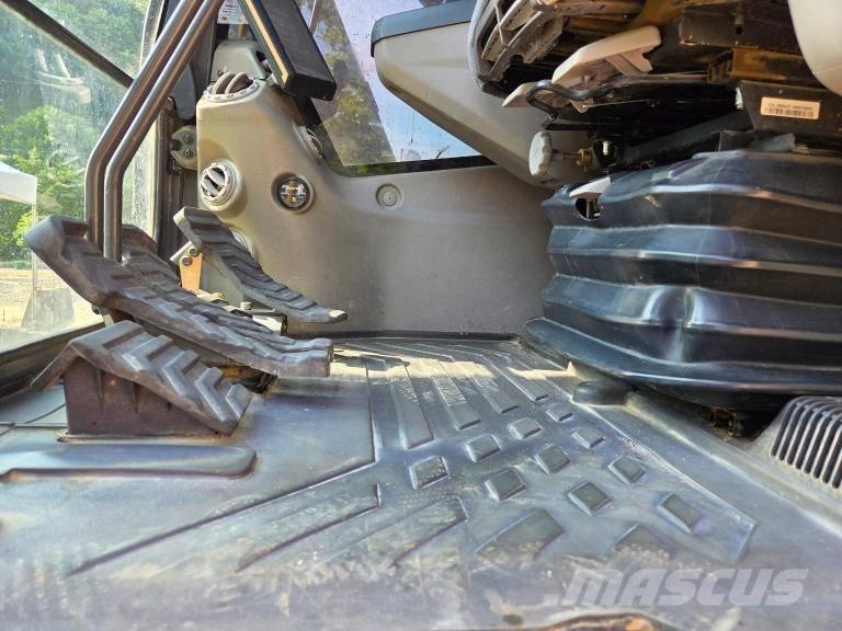 Volvo EC 300 EL Bagri goseničarji