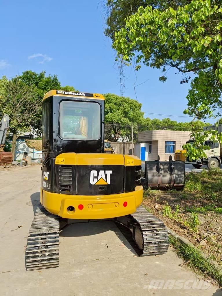 CAT 304 CR Mini bagri <7t