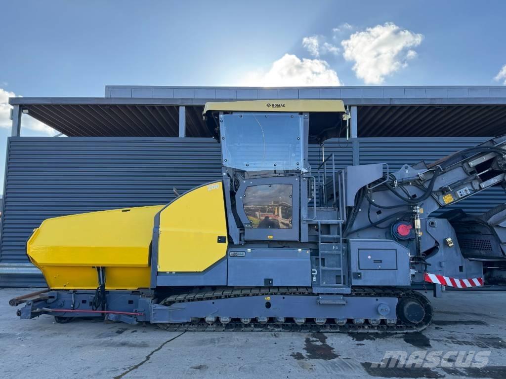 Bomag BMF 2500 S Asfaltni finišerji